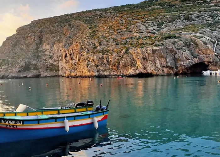 Xlendi Cliff And Sea View Apartment Gozo Malta *