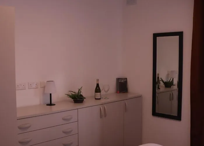 Xlendi Cliff And Sea View Apartment Gozo Malta * Xlendi